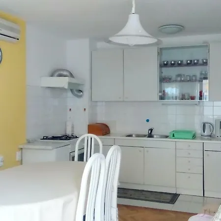 Apartment Zadar, County 3 *
